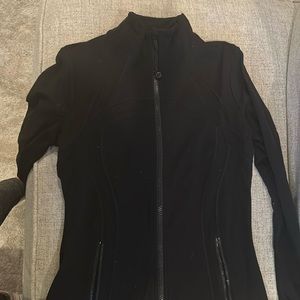 Black size 6 fill zip define jacket